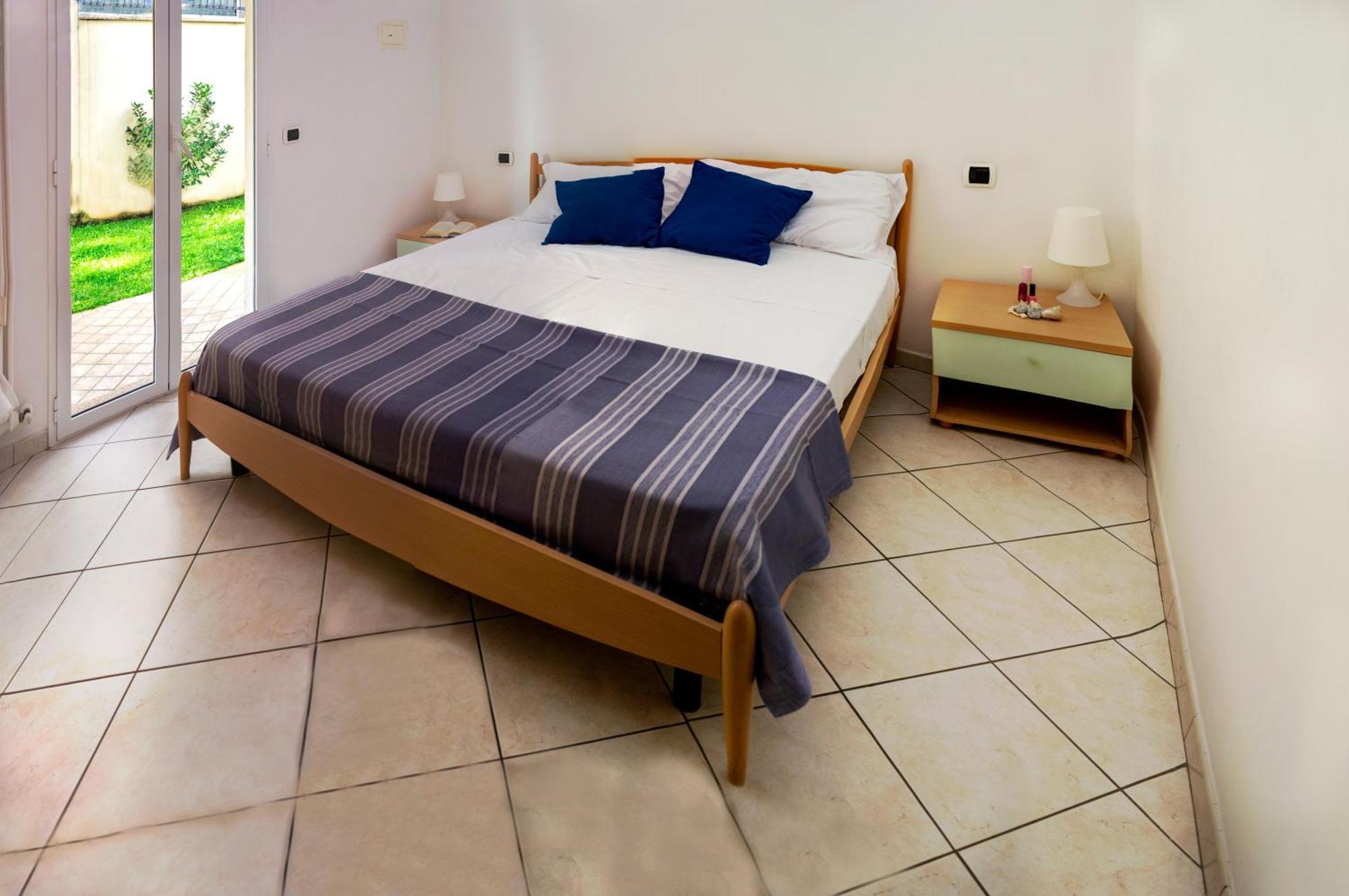 Ferienwohnung Residenza Raggio Riccione Zimmer foto